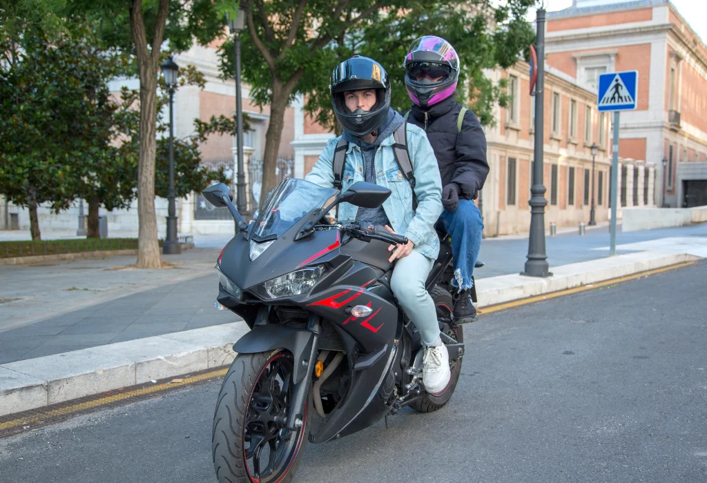 qué motos puedes conducir con el carnet a2